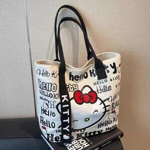 hello kitty black design tote